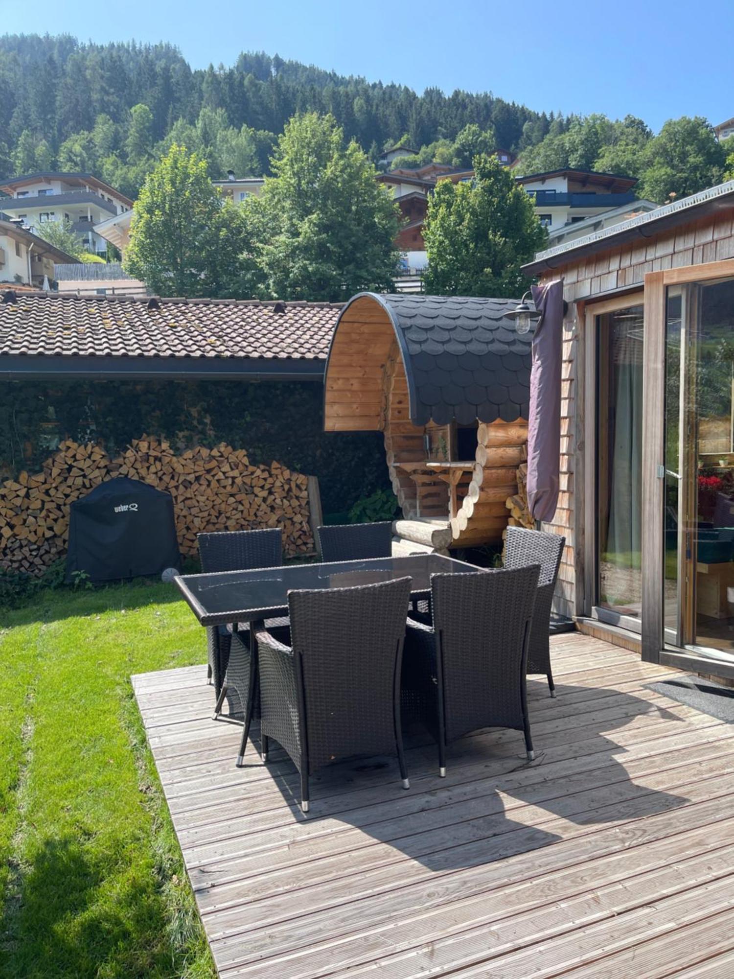 Chaleny - Das Erste Tiny House Chalet Im Zillertal Hainzenberg Eksteriør bilde